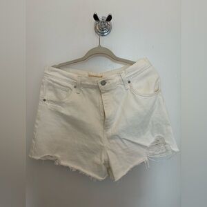 Levi's High Waisted Mom Short